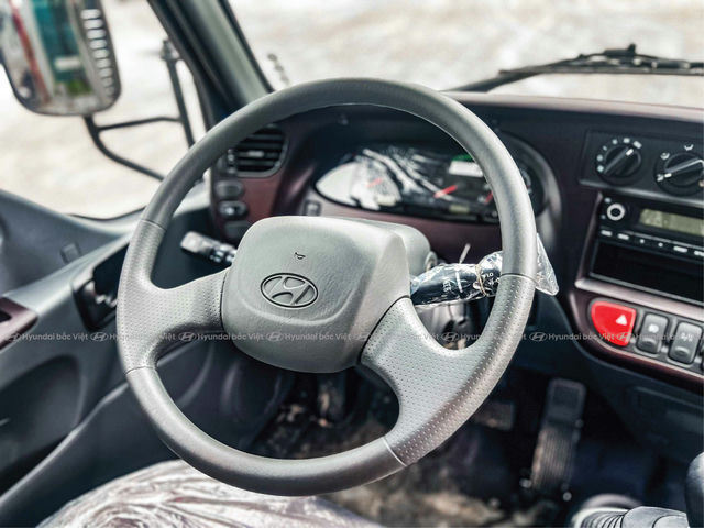 Hyundai mighty 110sp thung kin inox 14