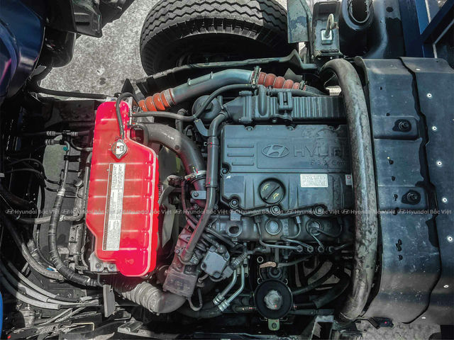 Hyundai mighty 110xl thung bat 10