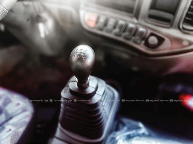 Xe Tải Hyundai New Mighty W750 – Thùng Lửng