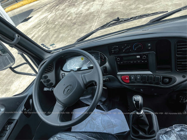 Hyundai-mighty-n250sl-thung-bat-5 Hyundai mighty n250sl thung bat 5 3