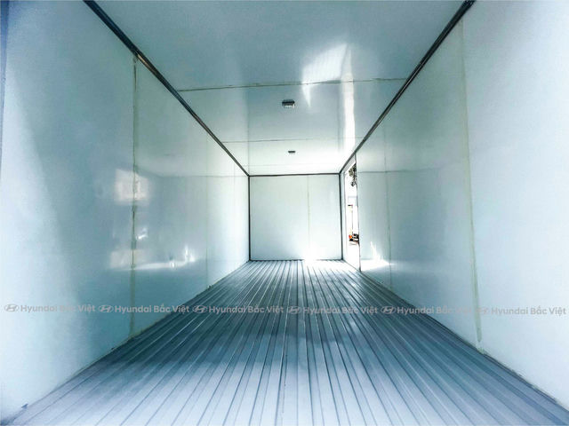 Hyundai mighty n250sl thung kin composite 422