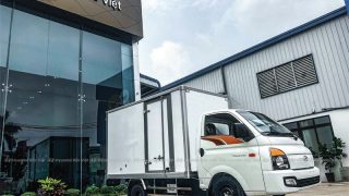 hyundai new porter h150 thung kin composite 2