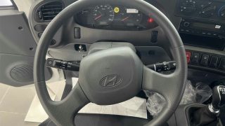 xe tai hyundai new mighty n250sl thung dong lanh 24 tan 3